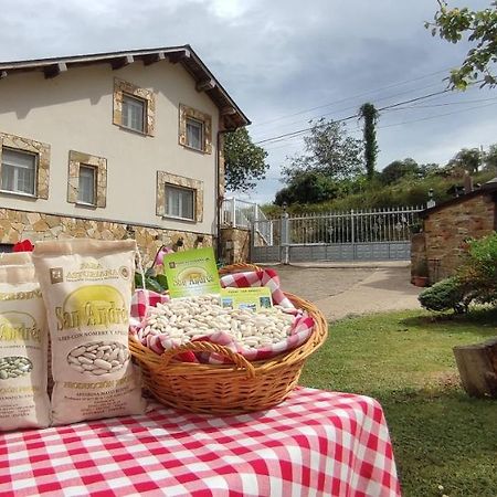 Apartamentos Casa Alvarina - Luarca Cortina エクステリア 写真